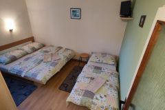 20260529-PenzionPodDubem-Pokoj2_081543-1024x